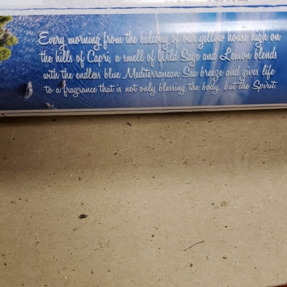 Skin & Co Roma. Blue in Capri shower gel 7.7 oz - Picture 3 of 4